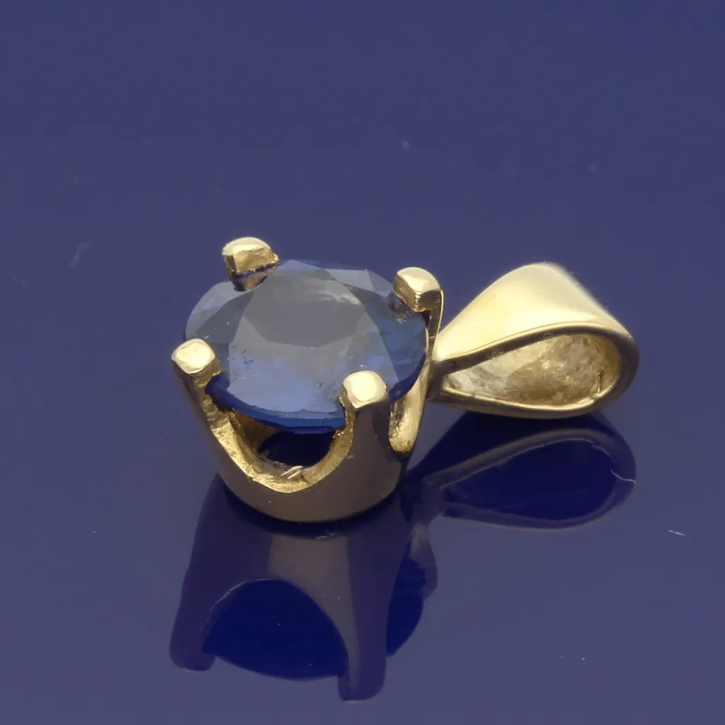 18ct Yellow Gold 0.67ct Sapphire Solitaire Pendant