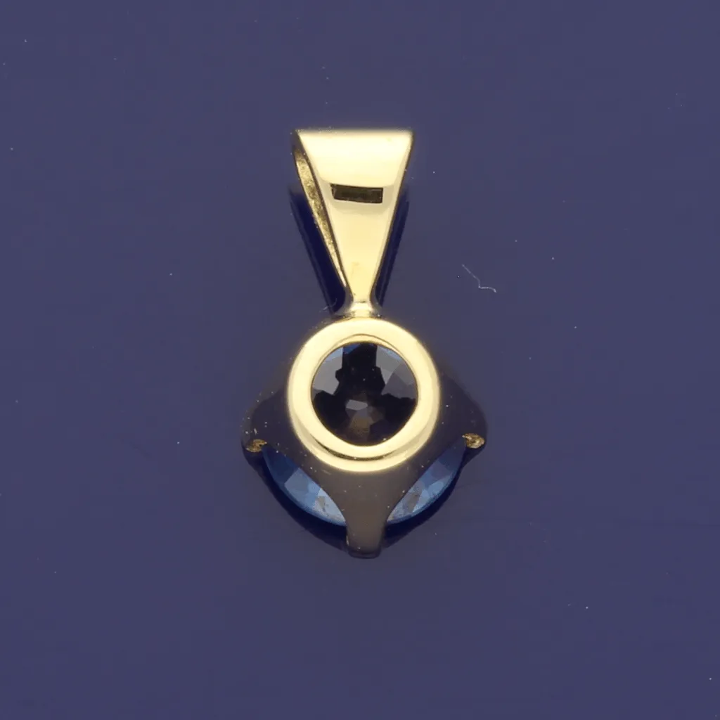 18ct Yellow Gold 0.67ct Sapphire Solitaire Pendant