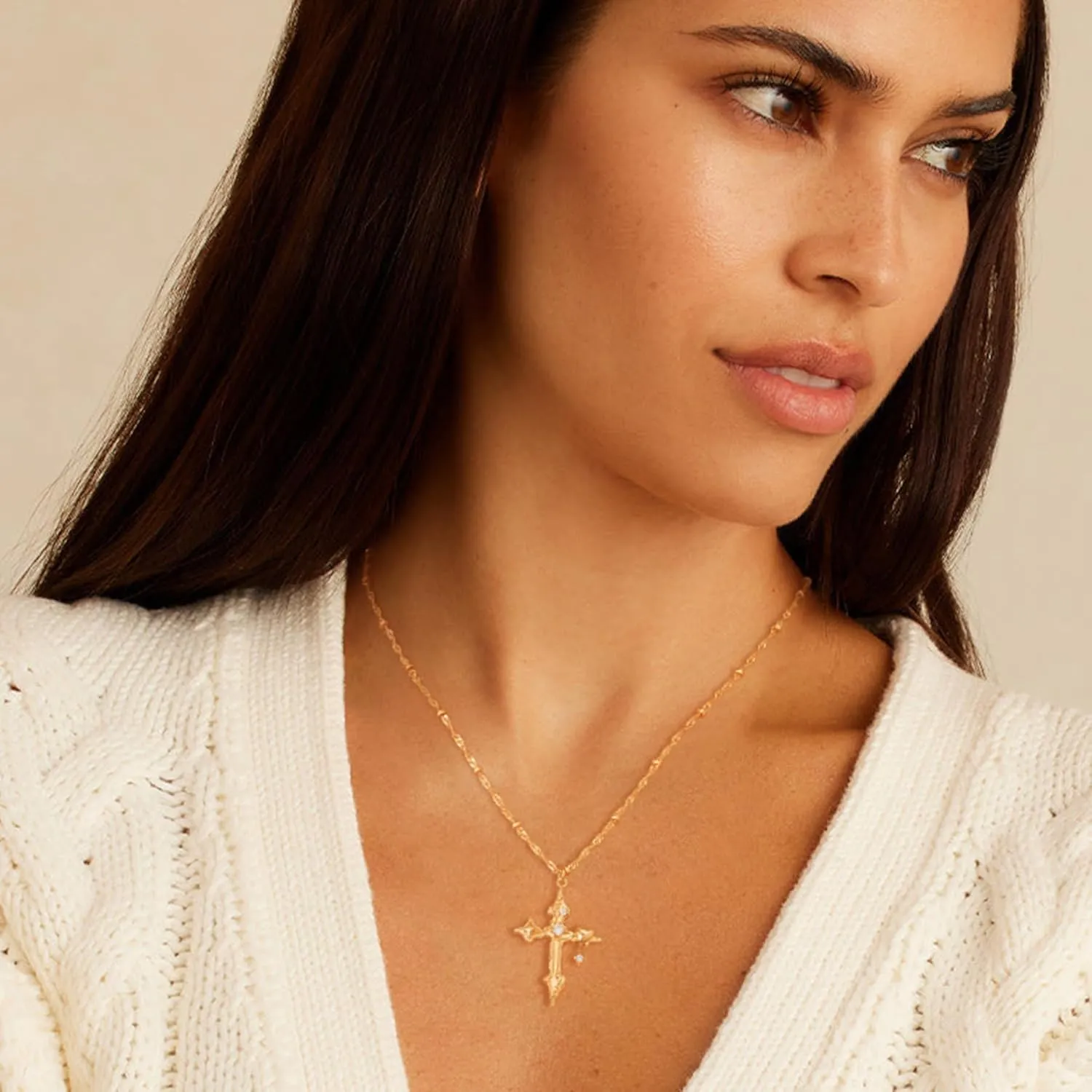 Bemoly Cross Necklaces for Women 14K Gold Plated Dainty Cross Pendant Faith Necklace Inlayed Cubic Zirconia Cross Pendant Necklaces Trendy Jewelry for Women