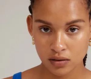 EDTLI CRYSTAL HOOP EARRINGS
