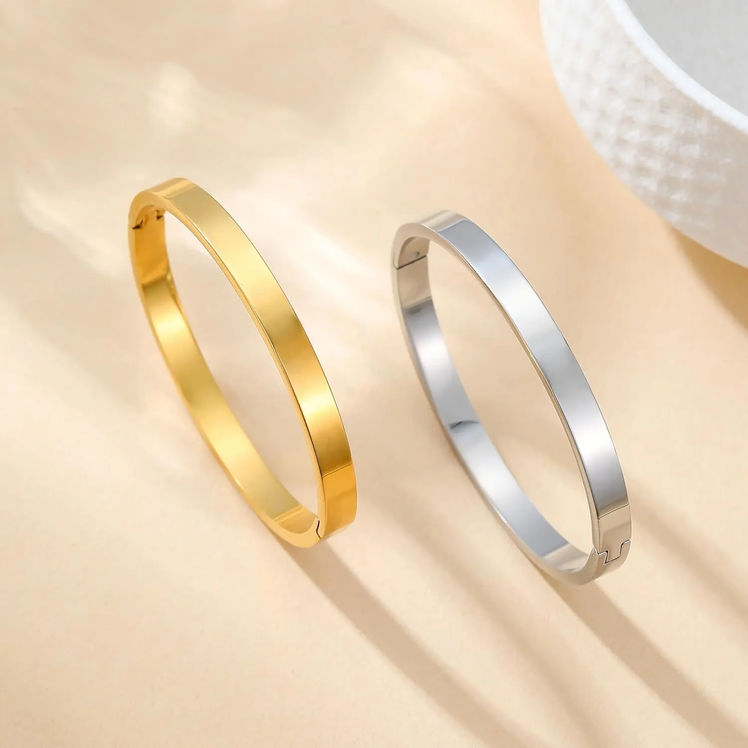 Gold Bracelets for Women, 18K Gold Plated Cubic Zirconia Bangle Bracelets Stainless Steel Eternity Crystal Oval Bracelet Cuff Bracelets for Women Jewelry