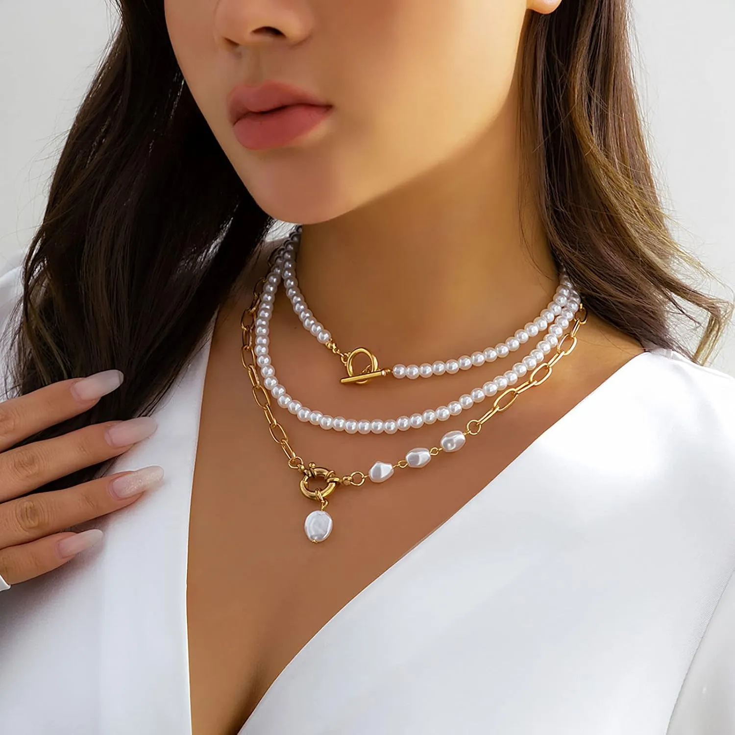 Gold Layered Necklaces for Women Dainty Pearl Pendant Necklace for Women Multilayer Baroque Pearl Necklace Boho Link Chain Necklace Jewelry Gifts