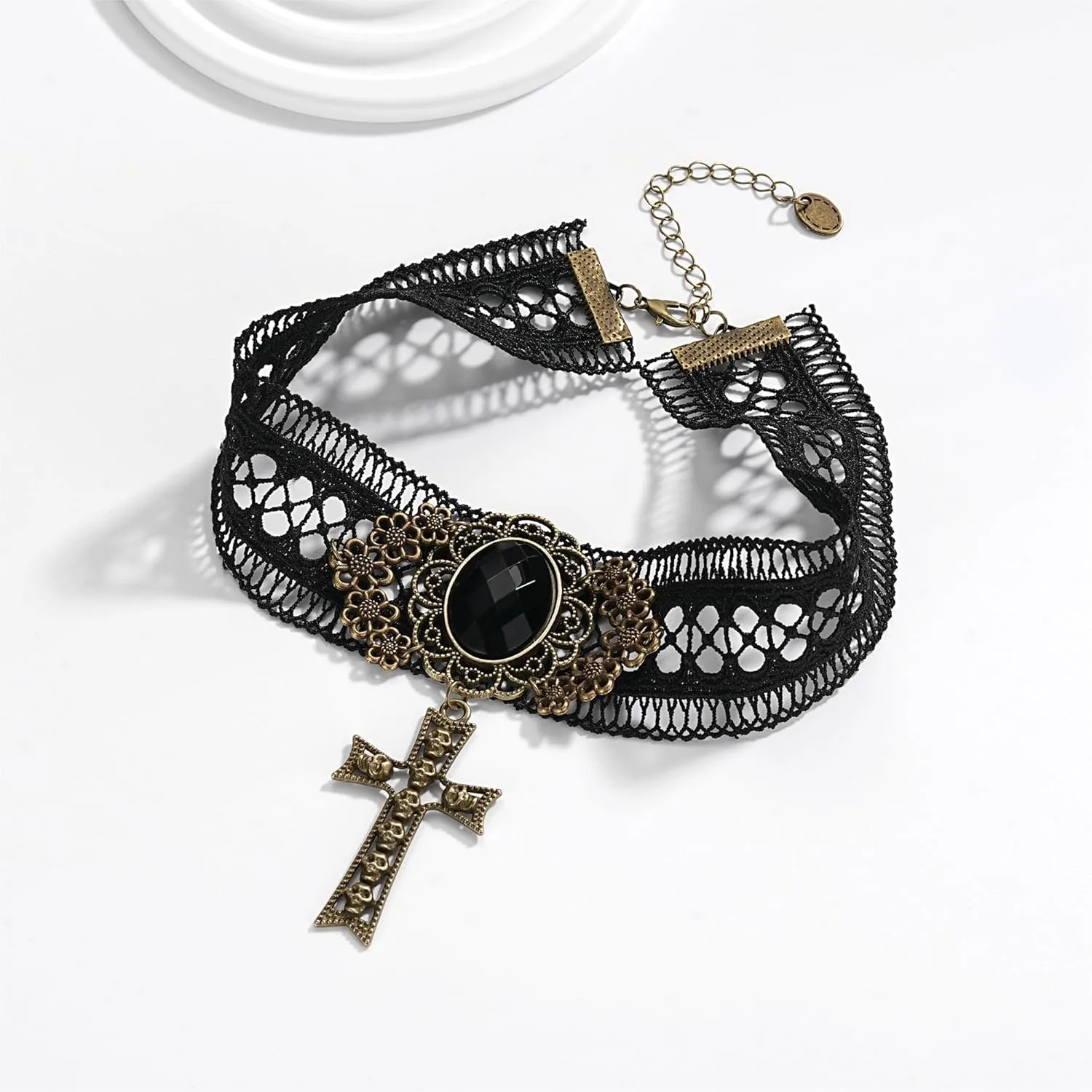 Gopbre Choker Necklaces for Women, Black Lace Velvet Leather Choker Necklace, Gothic Goth Punk Victorian Vintage Necklace, Heart Choker Necklaces
