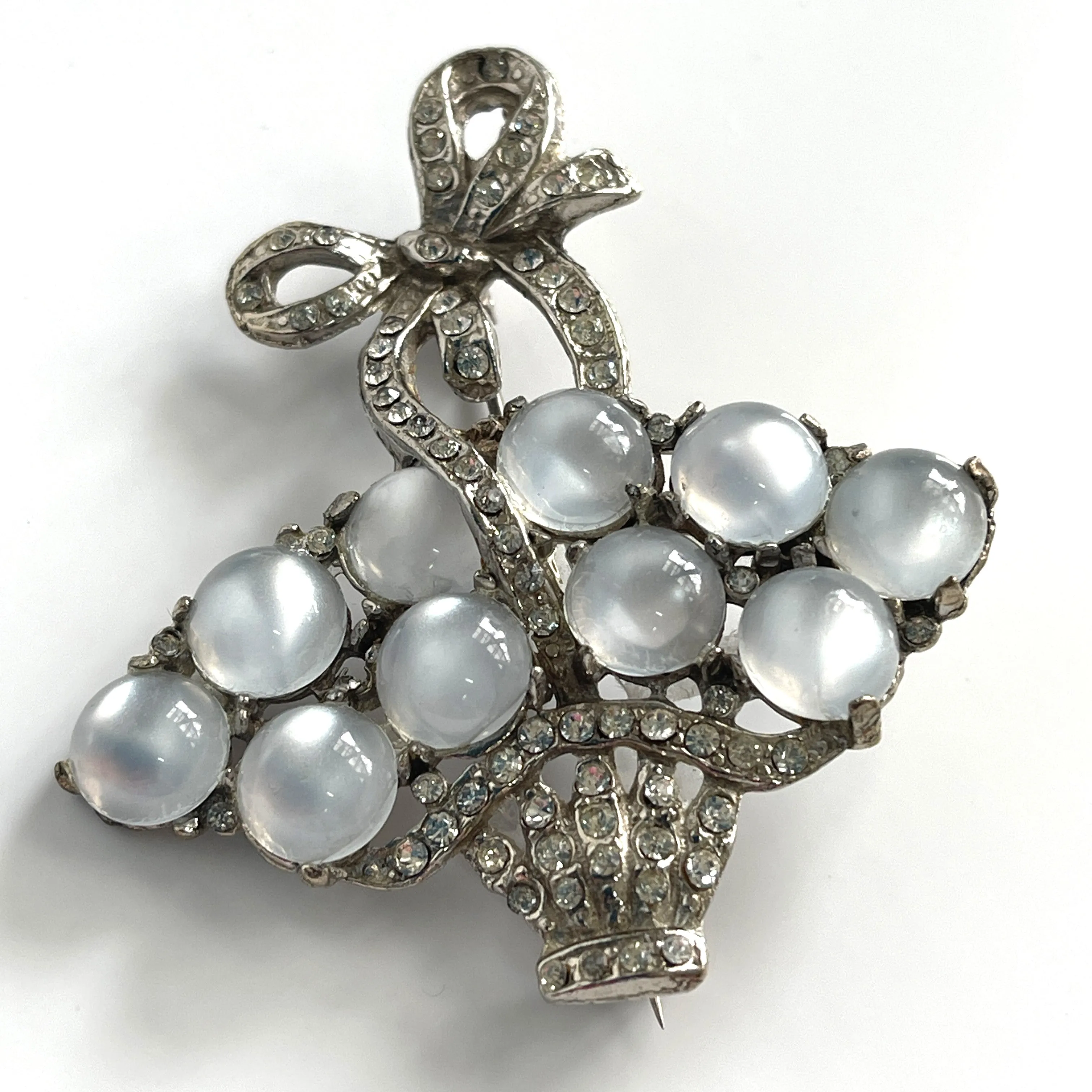 Moonglow Flower Basket Vintage 40's Brooch