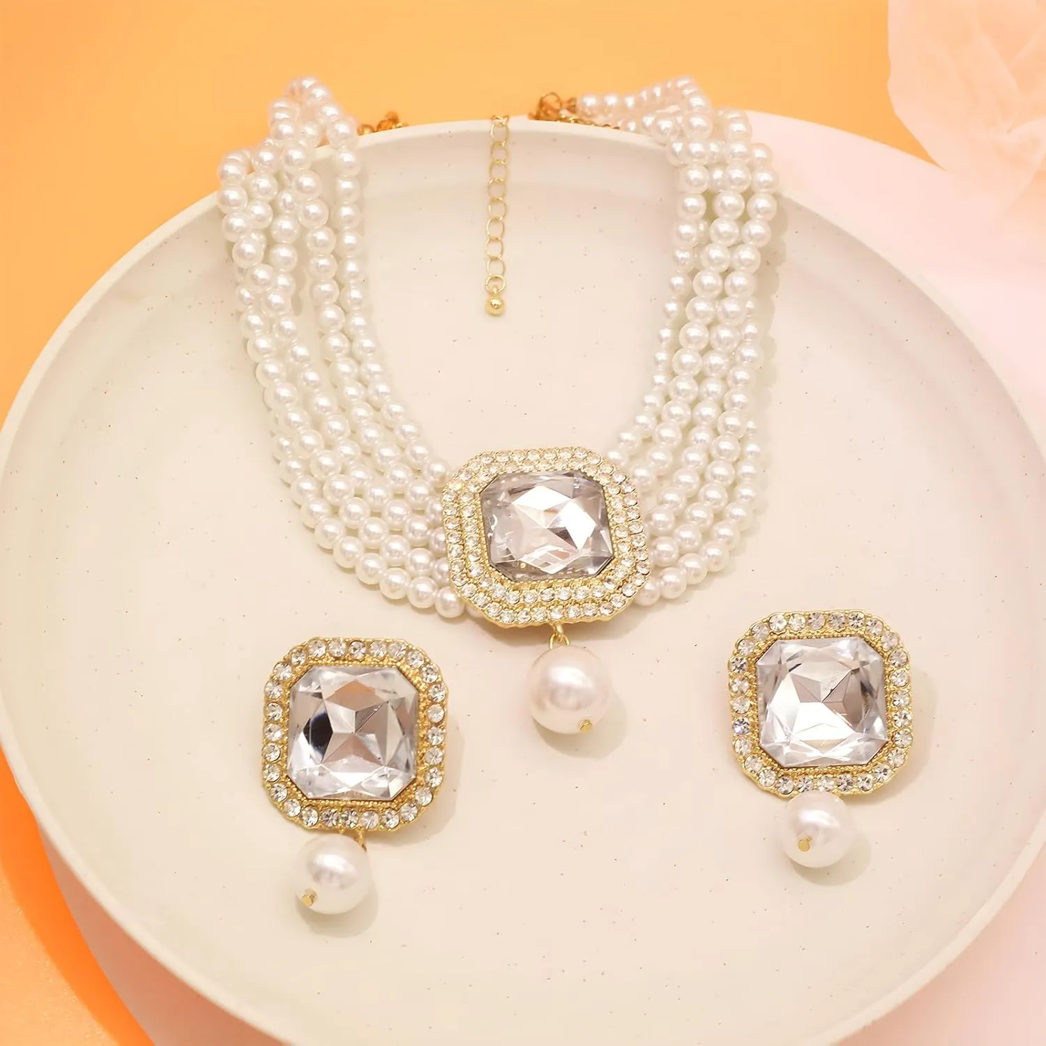 Pearl Choker Necklace for Women Gold Crystal Rhinestone Pearl Collar Statement Necklaces Earrings Bridal Pearls Diamond jewelry Set for Wedding
