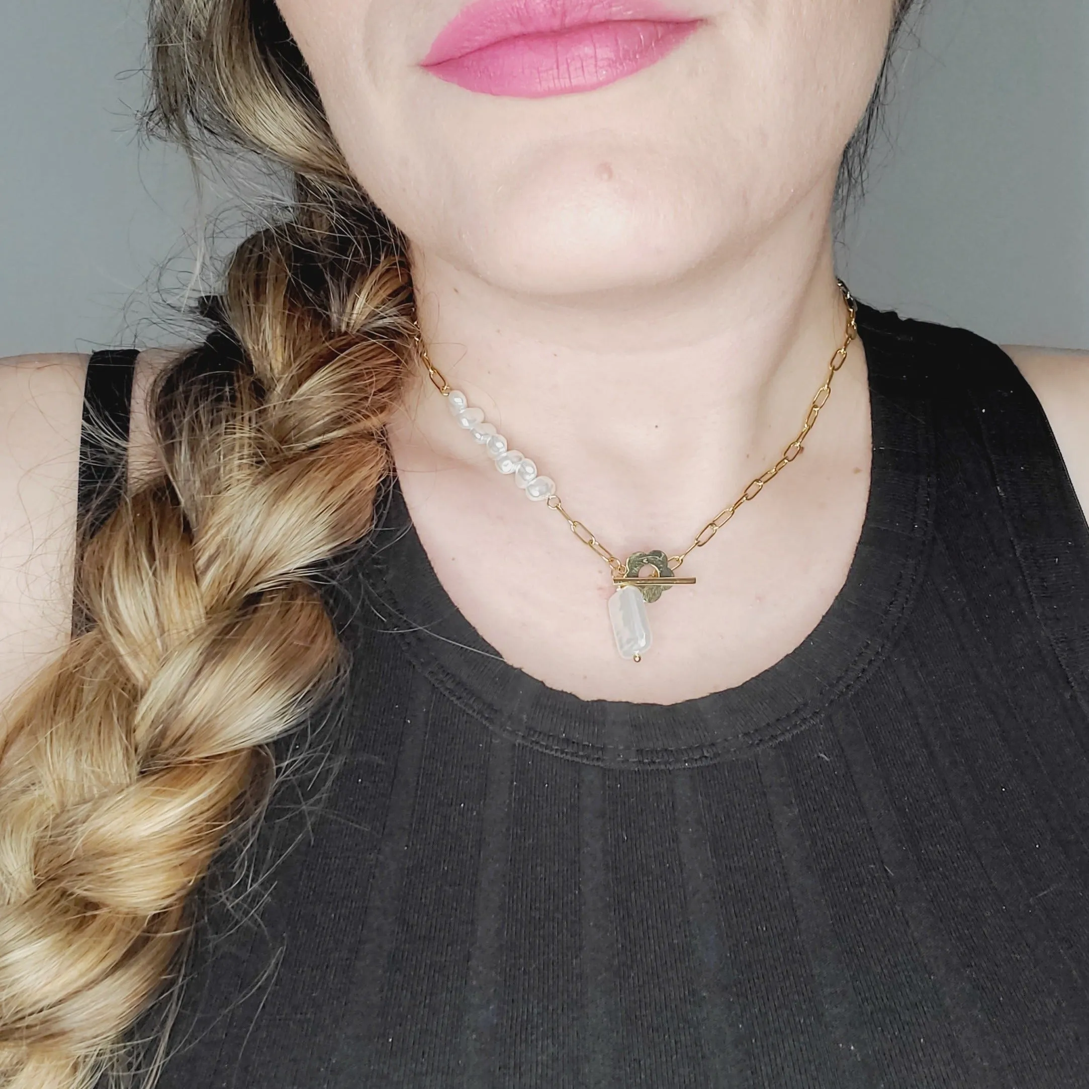 Pearl Flower Necklace