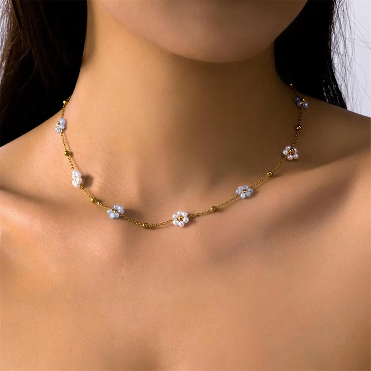 Pearls Necklaces for Women White Flower Choker Necklace Dainty Layered Pearl Choker Costume Jewelry for Women Pearl Jewelry