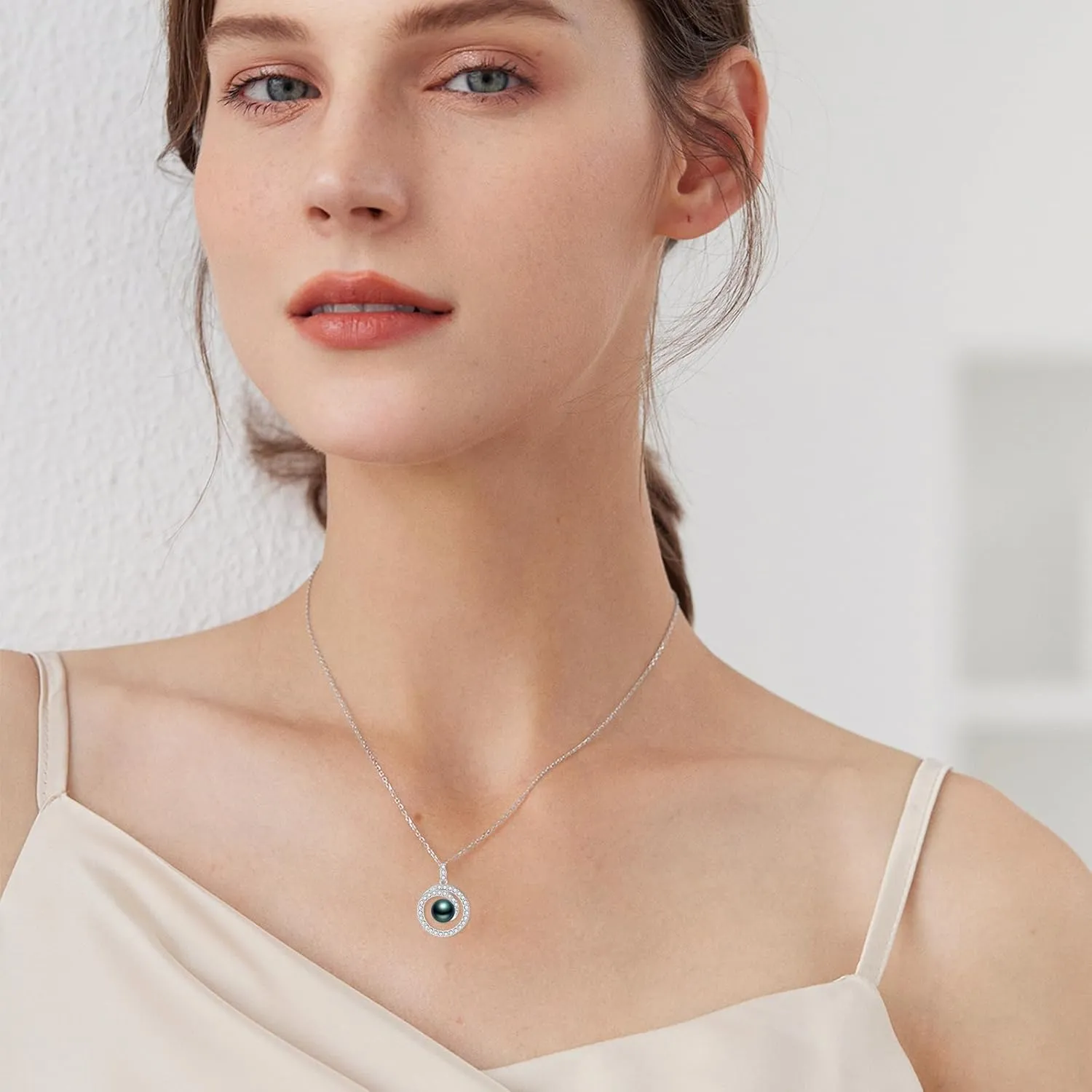 Tahitian Black Pearl Necklaces for Women Platinum Plated Silver Infinity 9mm Black Pearl Pendant Necklace
