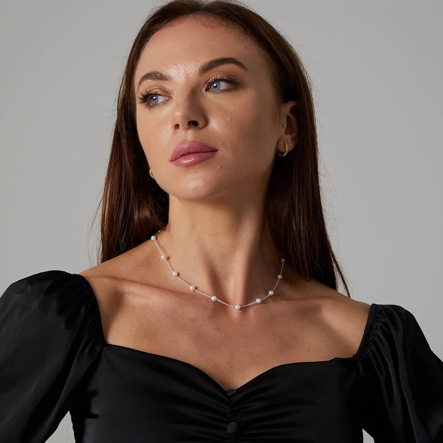 VIROMY Dainty Pearl Choker Necklace for Women 14K Gold Plated Pearl Necklaces Simple Trendy Everyday Jewelry