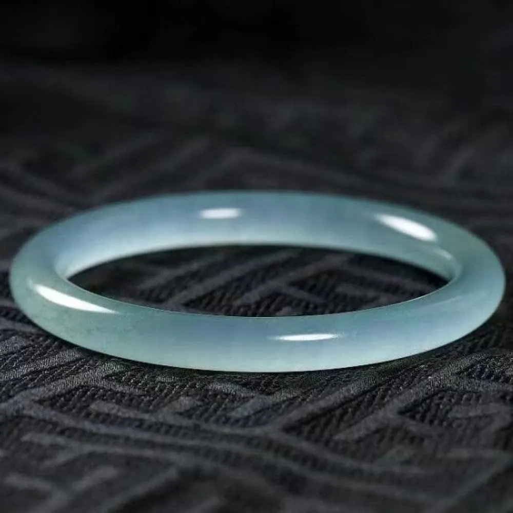 YASHUNJIA-Natural Jade Bangles, Ladies Light Green Color Bangle Bracelet, for Family, for Friends, for Ladies, with Jewellery Box,